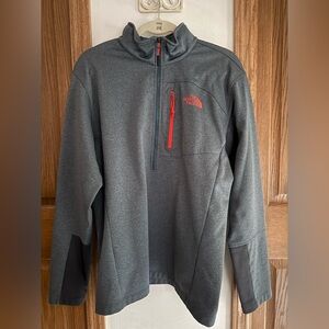 The North Face Men's Gray half zip